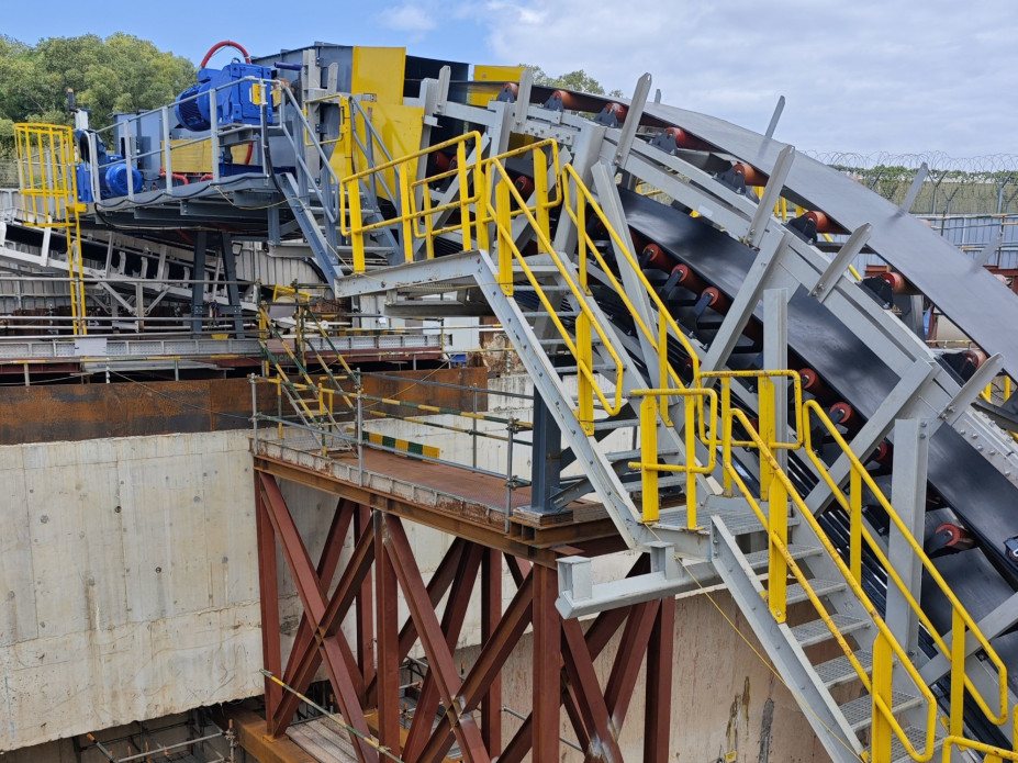 CR110 Tampines North – Defu Tunnel