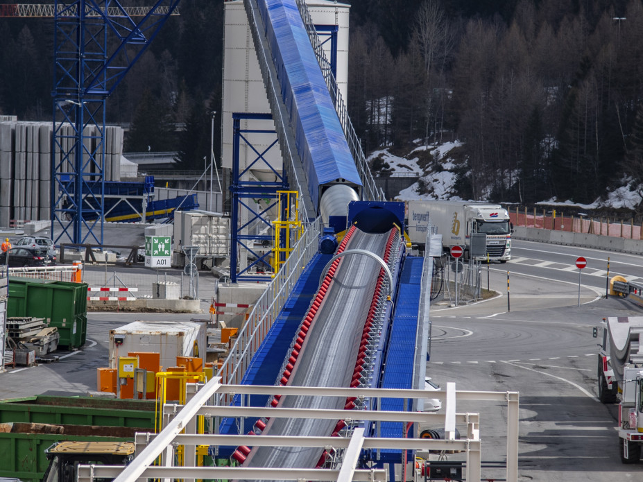 Zweite Röhre für den Gotthard-Strassentunnel